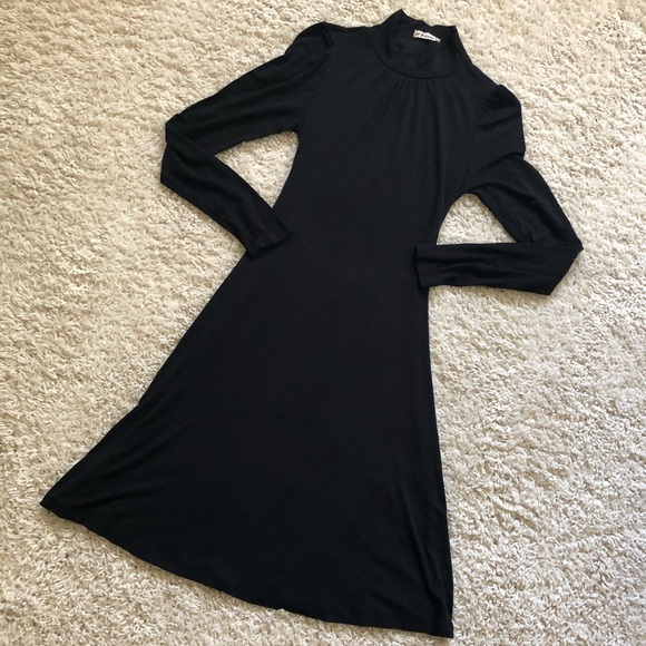 Forever 21 Open Back Mock Neck Long Sleeve Dress - Picture 7 of 8